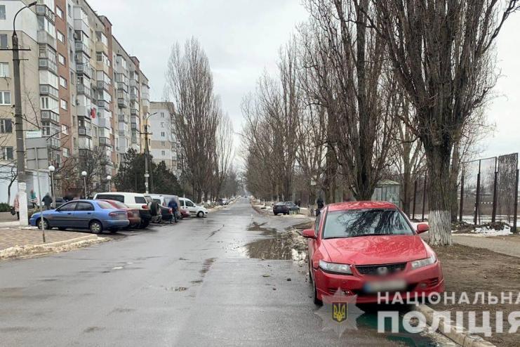 Откинуло на двадцать метров: в Одесской области легковушка сбила пожилую женщину (видео)